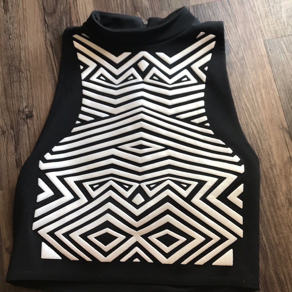 Crop top 🖤✔️